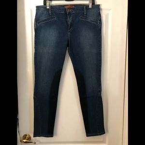Joe’s Jean The Mustang Ankle Camilla Wash